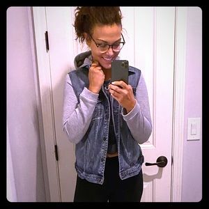 jean jacket w/ sweatshirt material for sleeves